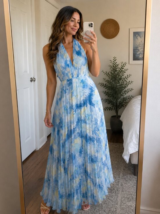 Steve Madden Dresses & Skirts - Steve Madden Pleated Halter Maxi Dress Hazy Blue Floral Print Open Back Size L